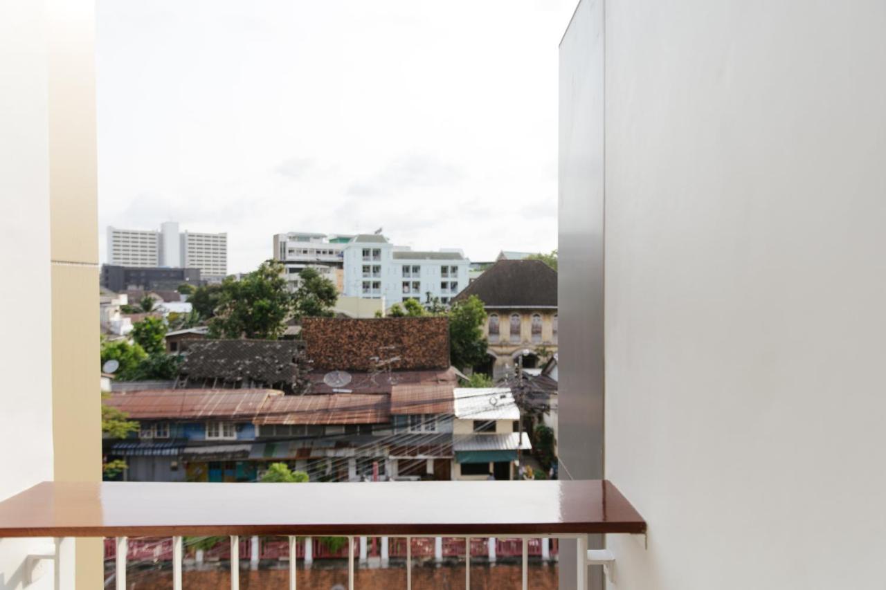 Nappiness Hotel - Sha Extraplus Bangkok Exterior photo